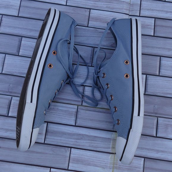 SIZE 10. CONVERSE ALL STAR canvas sneakers shoes. - Picture 8 of 16